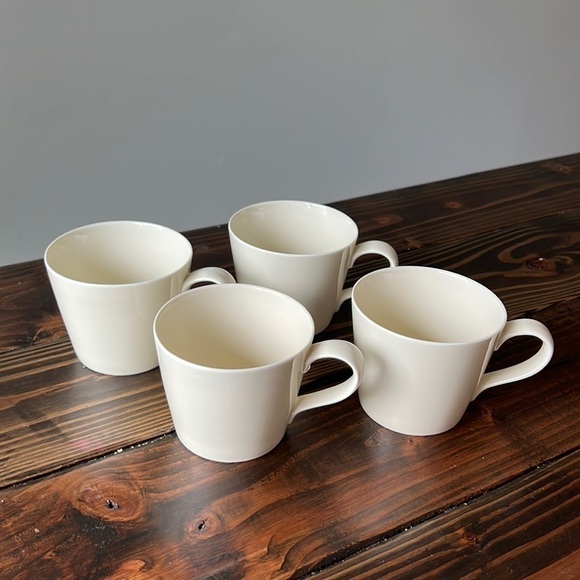 Crate&Barrel Set Of Four Ceramic Mugs 12 oz - Picture 2 of 7